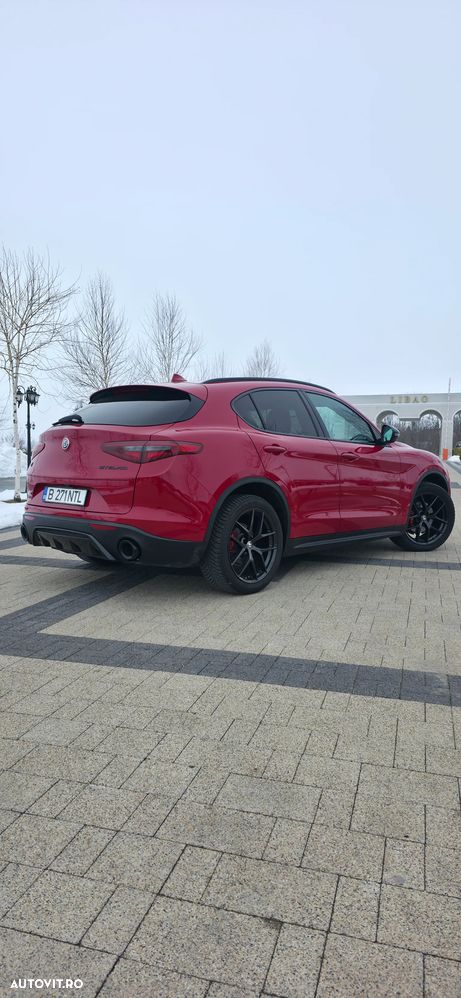 Alfa Romeo Stelvio 2.2 16V AT8 Q4 B-Tech - 3