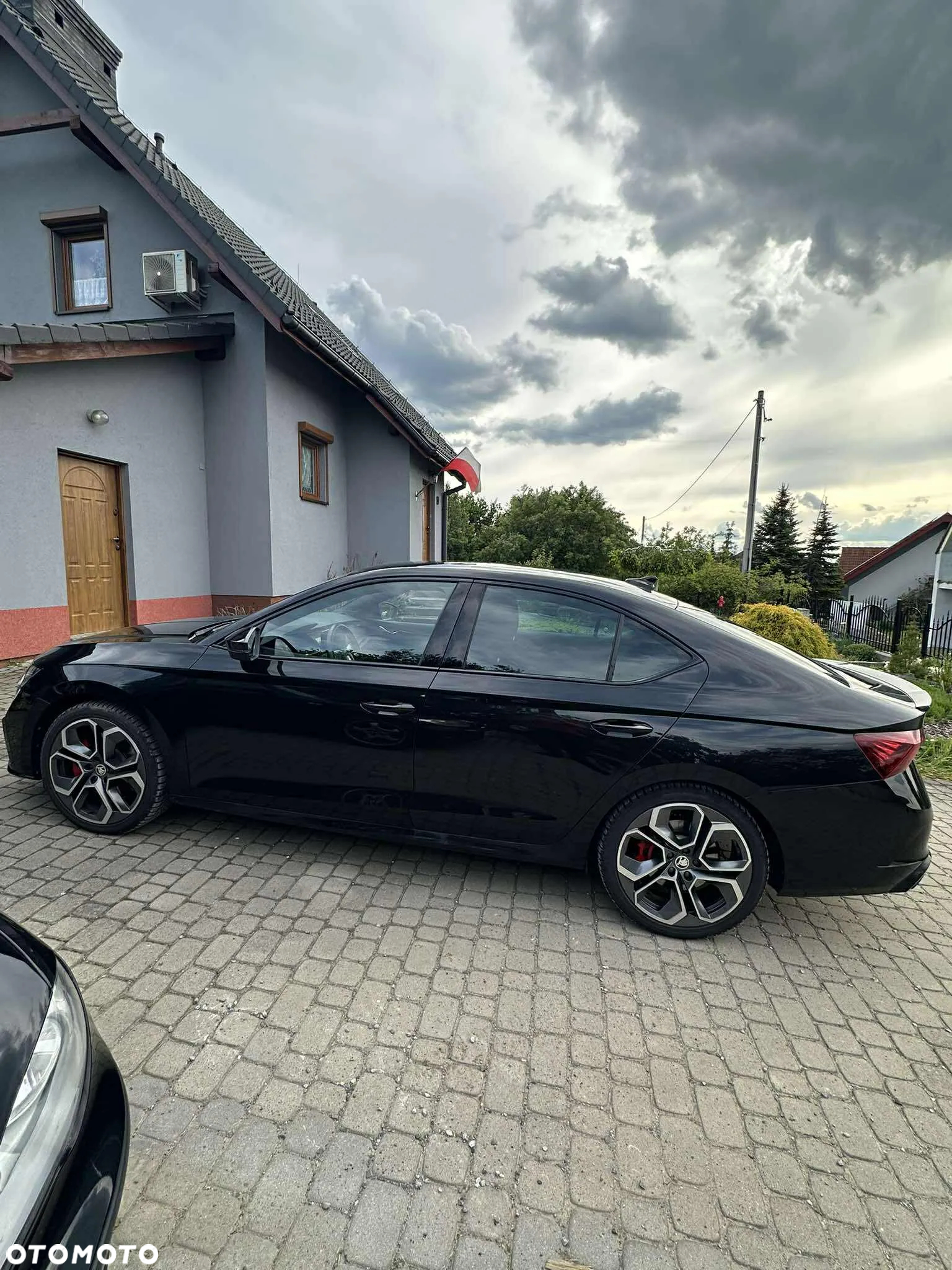 Skoda Octavia 2.0 TSI RS DSG - 2