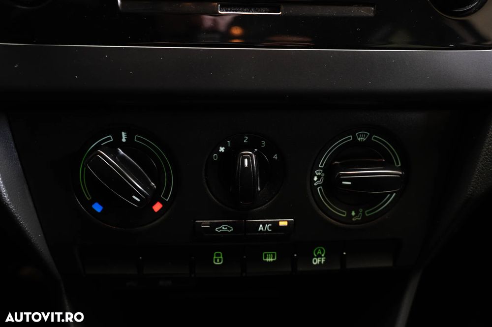 Skoda RAPID 1.2 TSI (Green tec) Active - 23