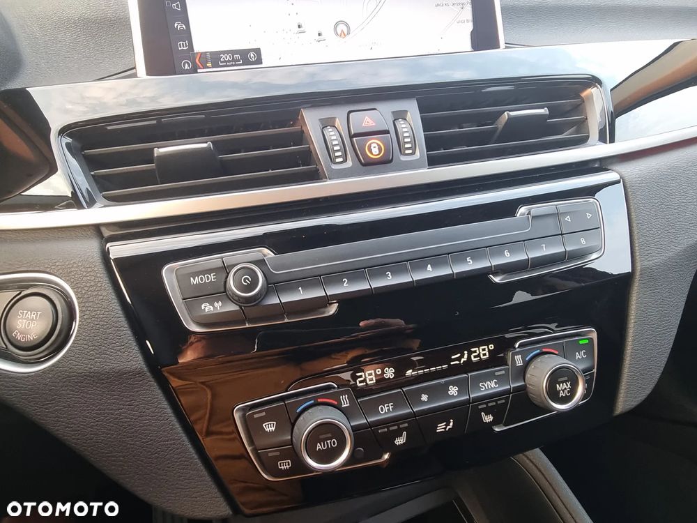 BMW X1 xDrive20d Advantage sport - 35