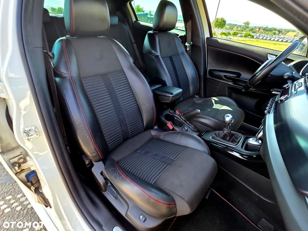 Alfa Romeo Giulietta 1.4 TB 16V Multiair Turismo - 8