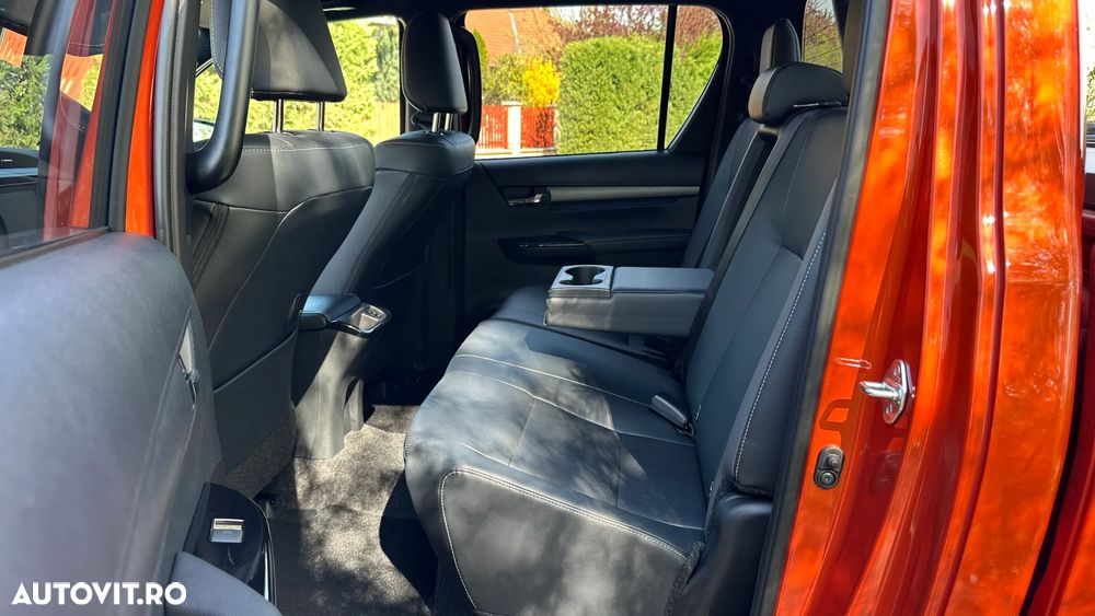 Toyota Hilux 2.8D 204CP 4x4 Double Cab AT MHEV Invincible Color Edition (3E5) - 20