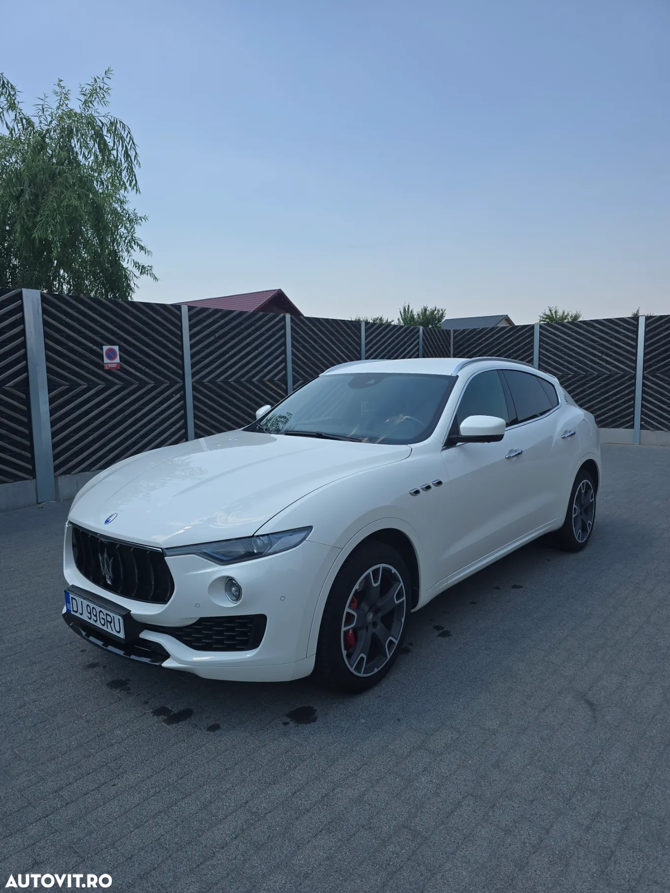 Maserati Levante - 4