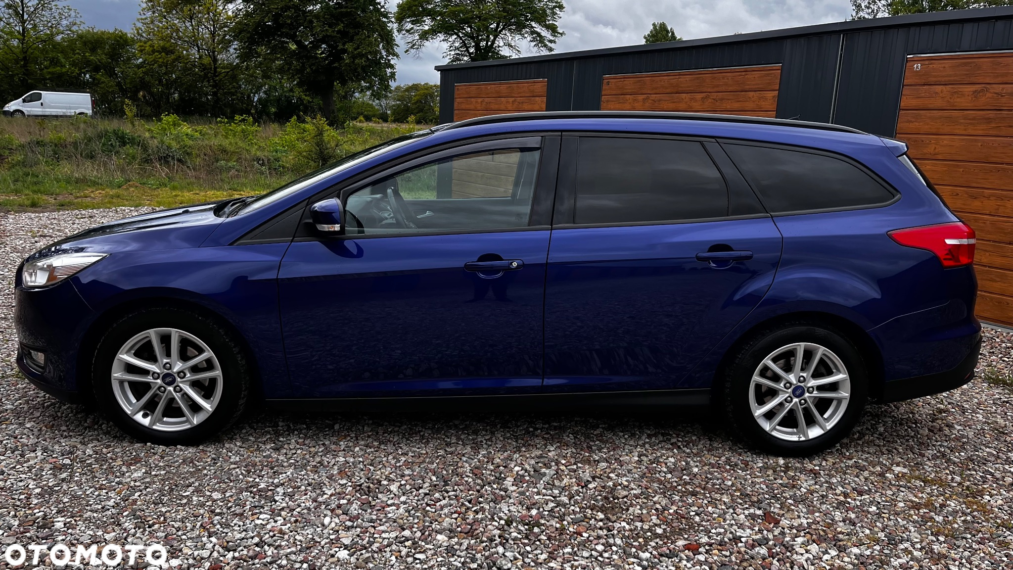 Ford Focus 1.5 EcoBlue Start-Stopp-System TITANIUM STYLE - 6