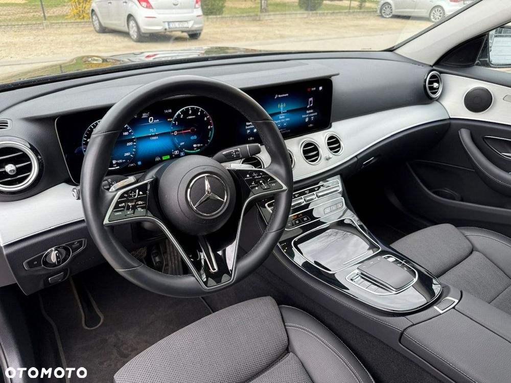 Mercedes-Benz Klasa E - 13