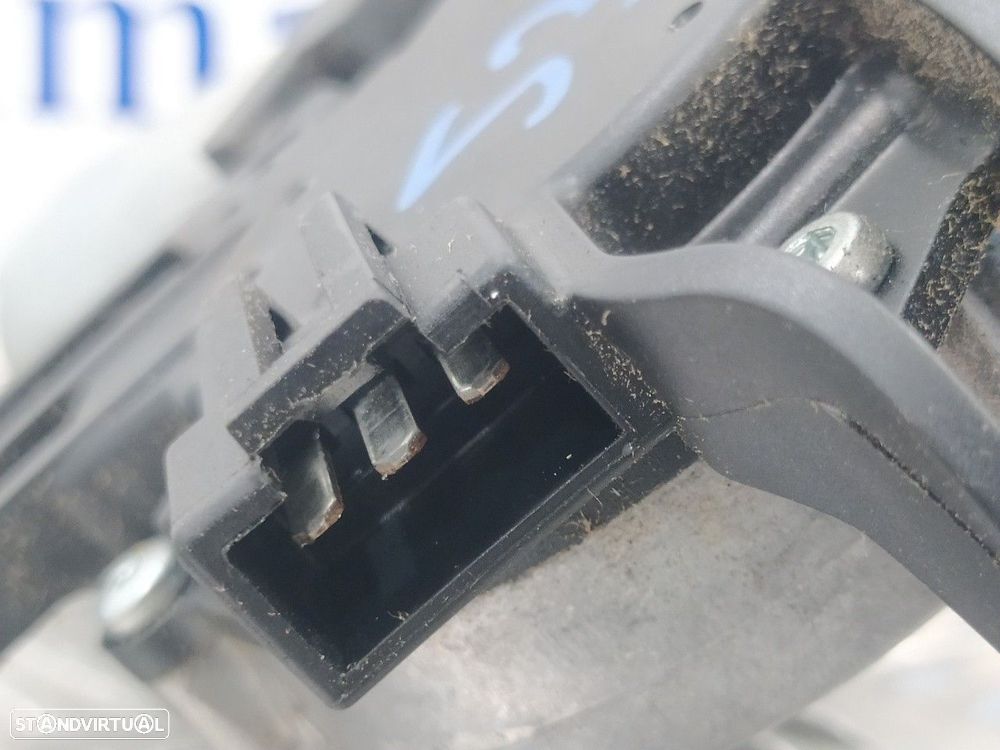 MOTOR LIMPA-VIDROS TRASEIRO OPEL ASTRA H BREAK FAMILIAR 2006 -0390201591 - 3