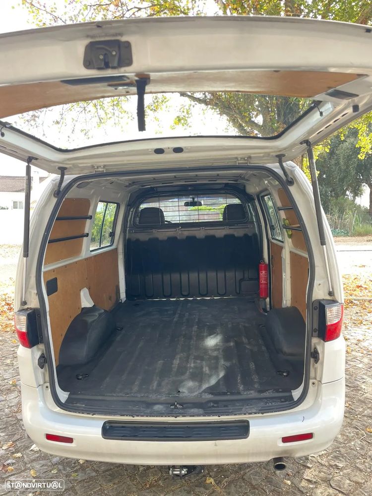 Hyundai H1 - 7