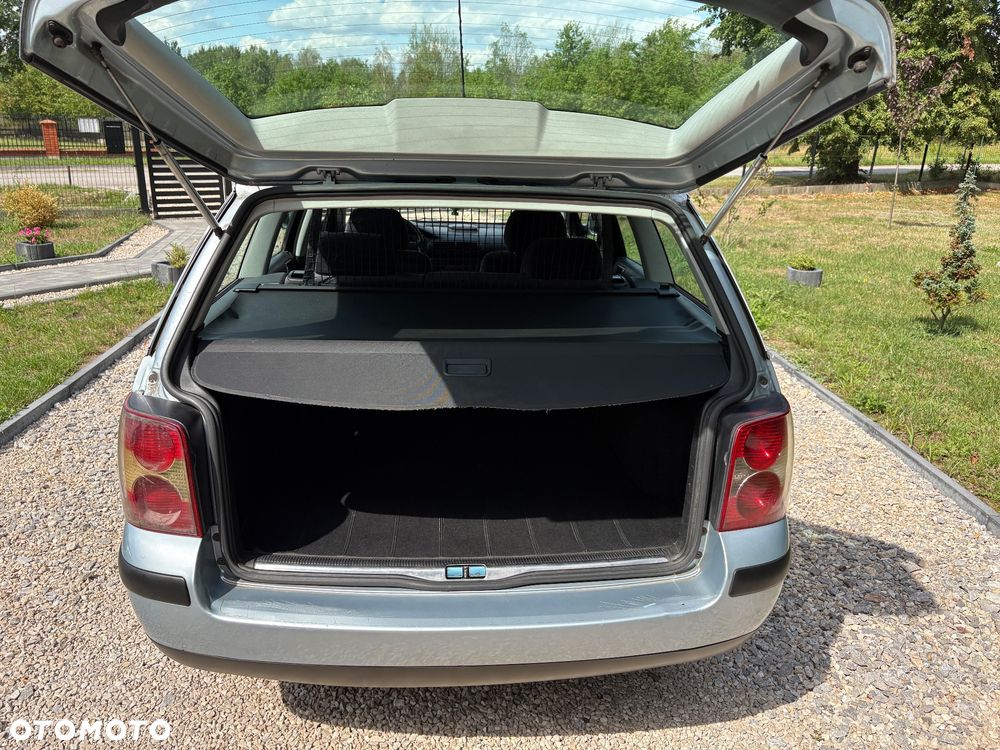 Volkswagen Passat - 24