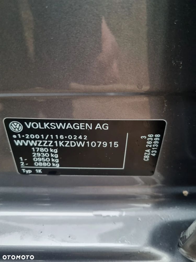 Volkswagen Golf 1.2 TSI MATCH - 16