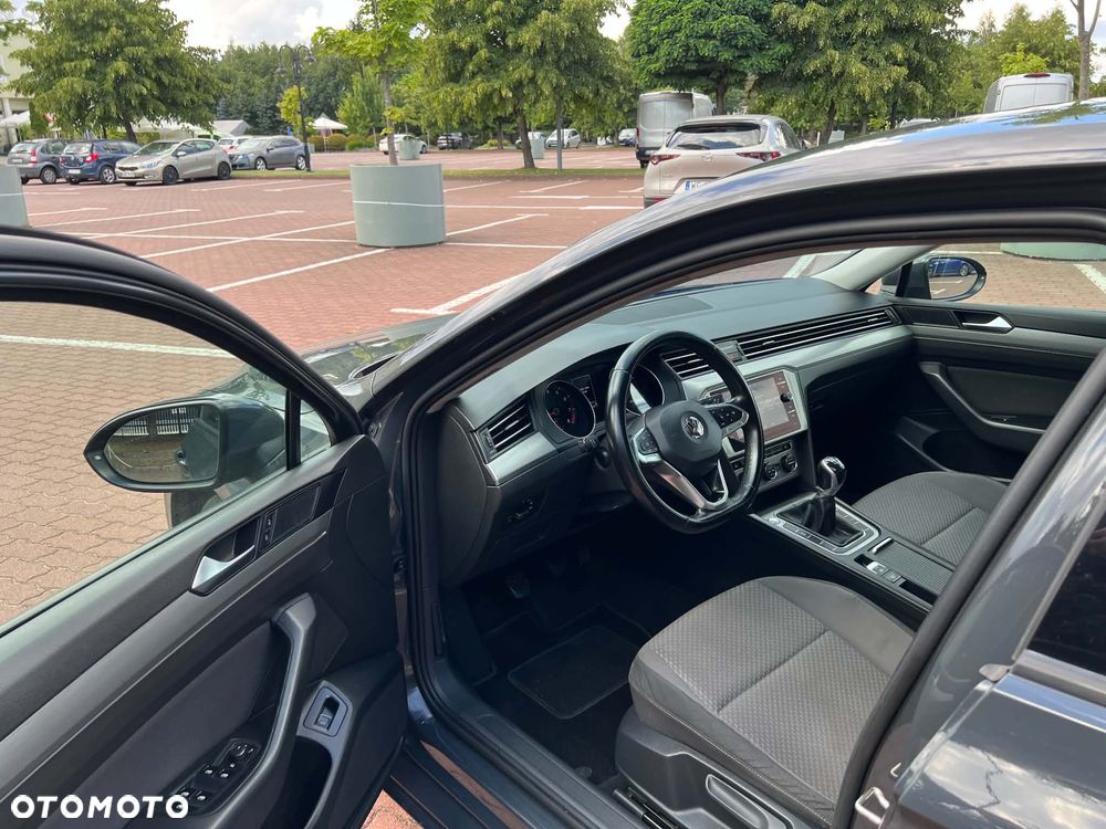 Volkswagen Passat 1.5 TSI EVO Comfortline - 5