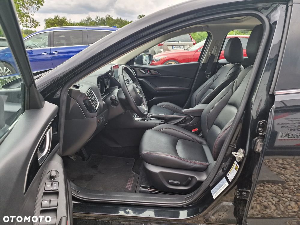 Mazda 3 - 17