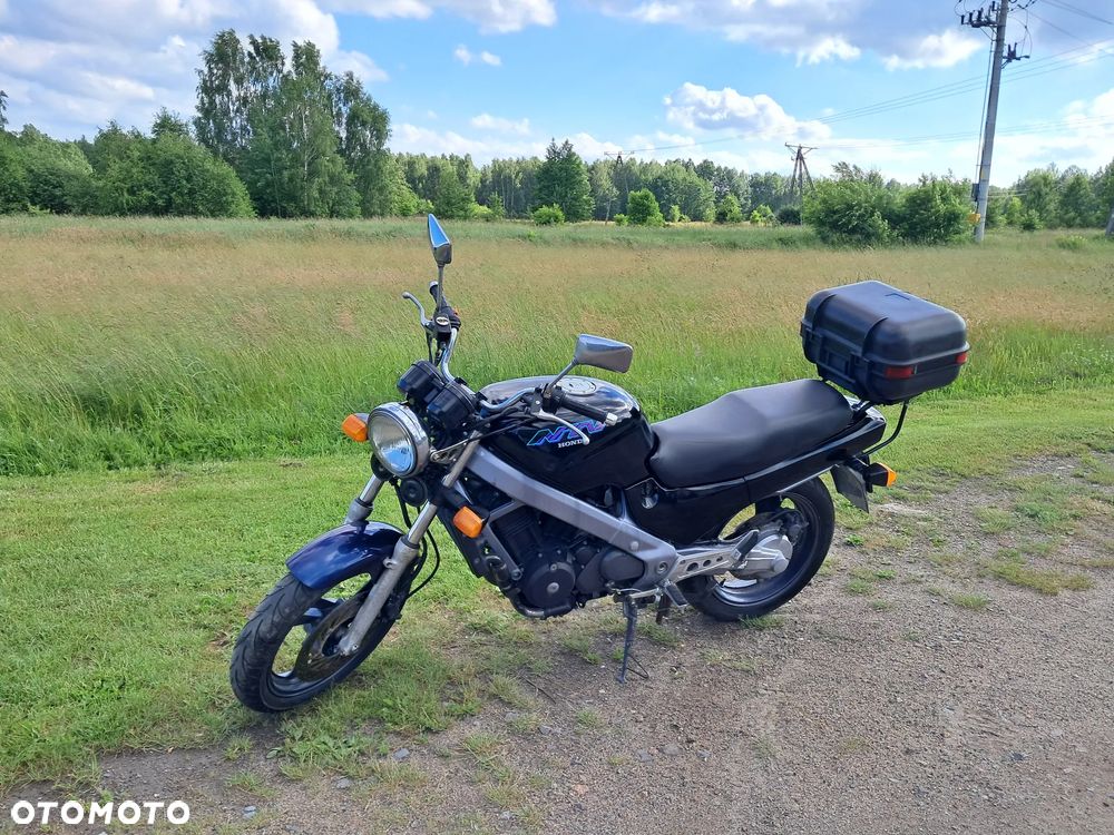 Honda NTV - 1