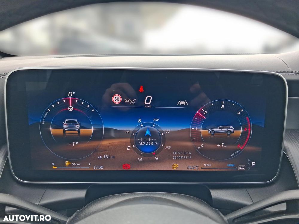 Mercedes-Benz GLC 220 d 4Matic 9G-TRONIC AMG Line Advanced - 24