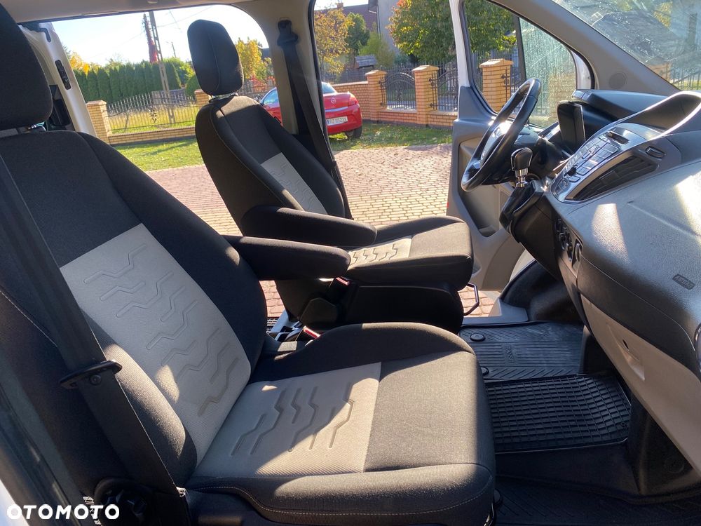 Ford Transit Custom - 27