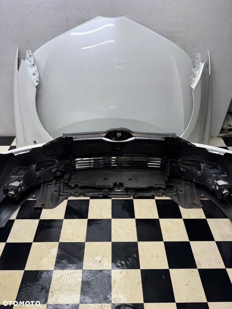 przód kompletny maska błotnik zderzak lampa pas toyota auris 2015-2018 070 - 8