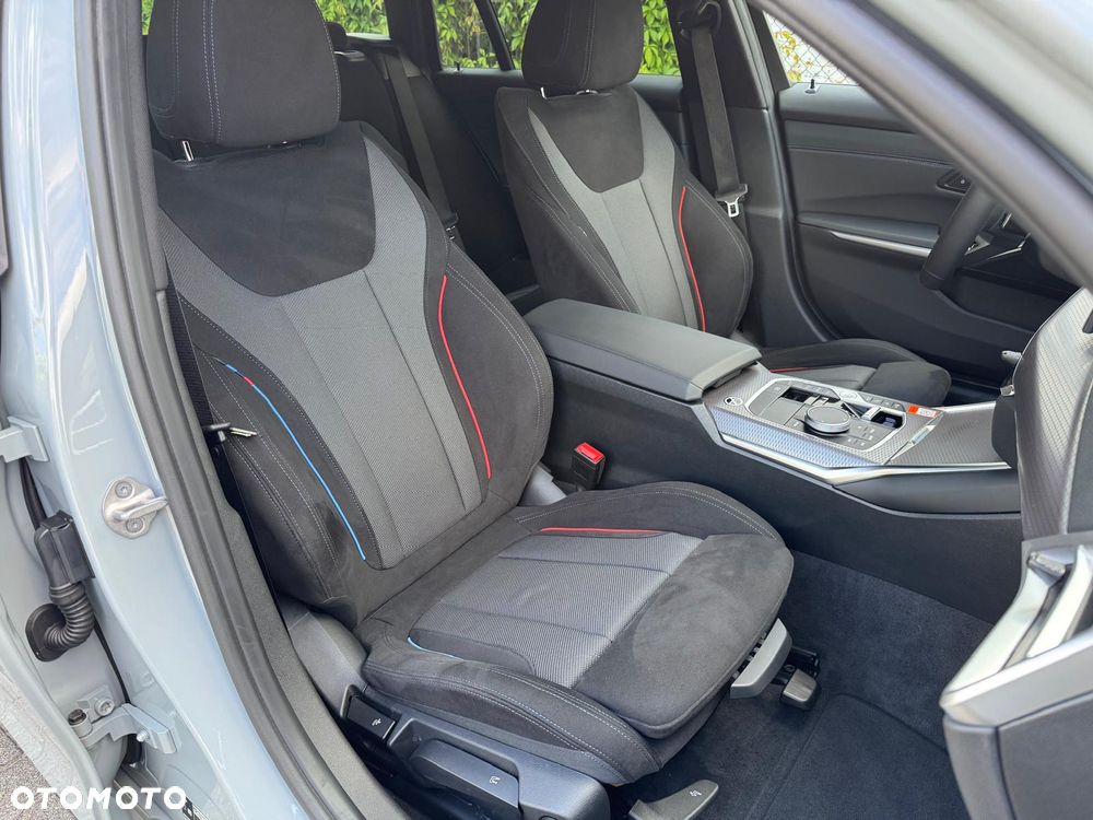 BMW Seria 3 320i M Sport sport - 21
