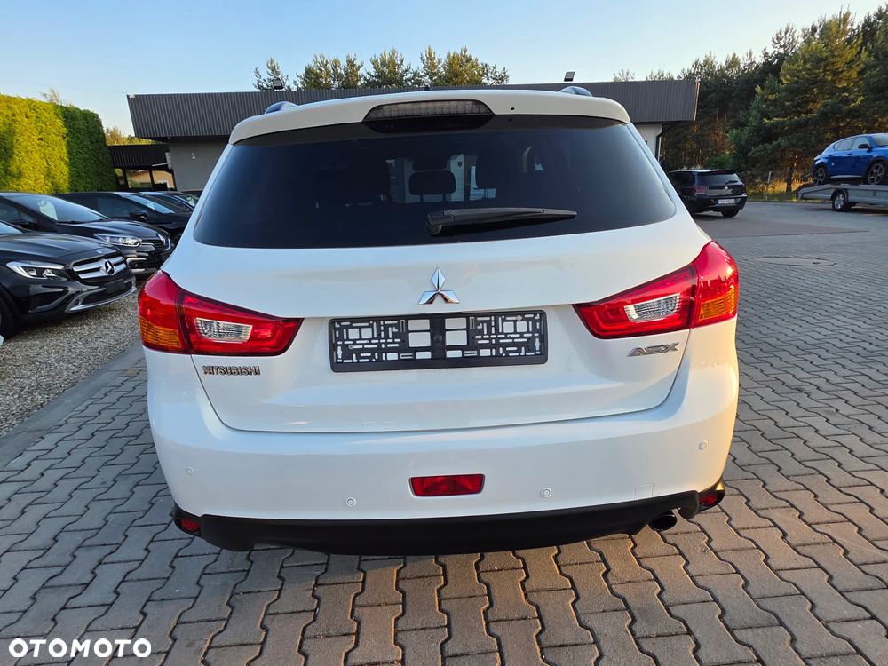 Mitsubishi ASX - 8
