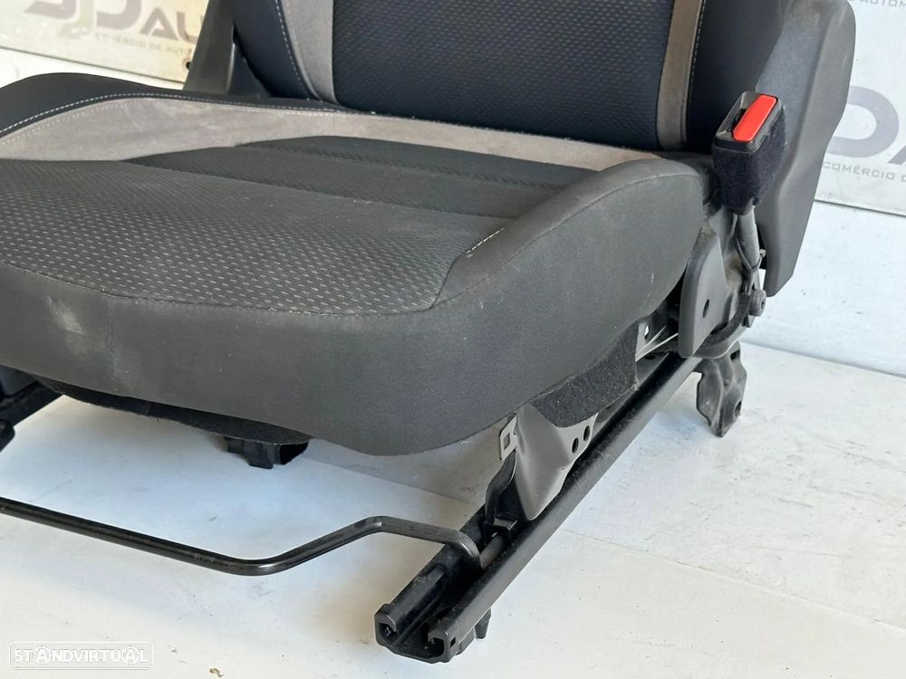 Conjunto Bancos - Fiat Tipo (2016) - 11