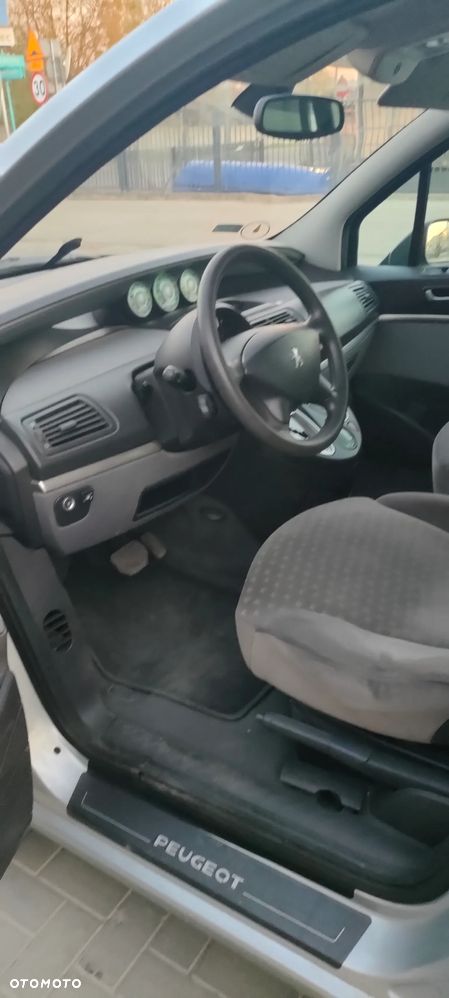 Peugeot 807 V6 205 Platinum Pullmann - 18