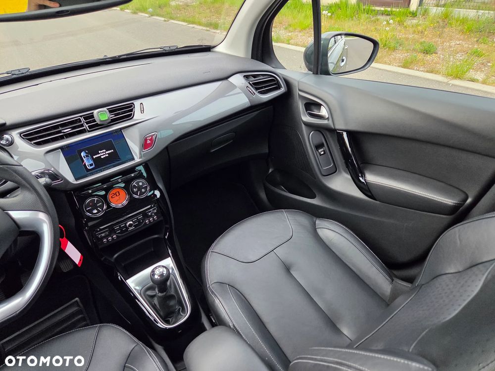 Citroën C3 Pure Tech (VTi) 82 Exclusive - 11