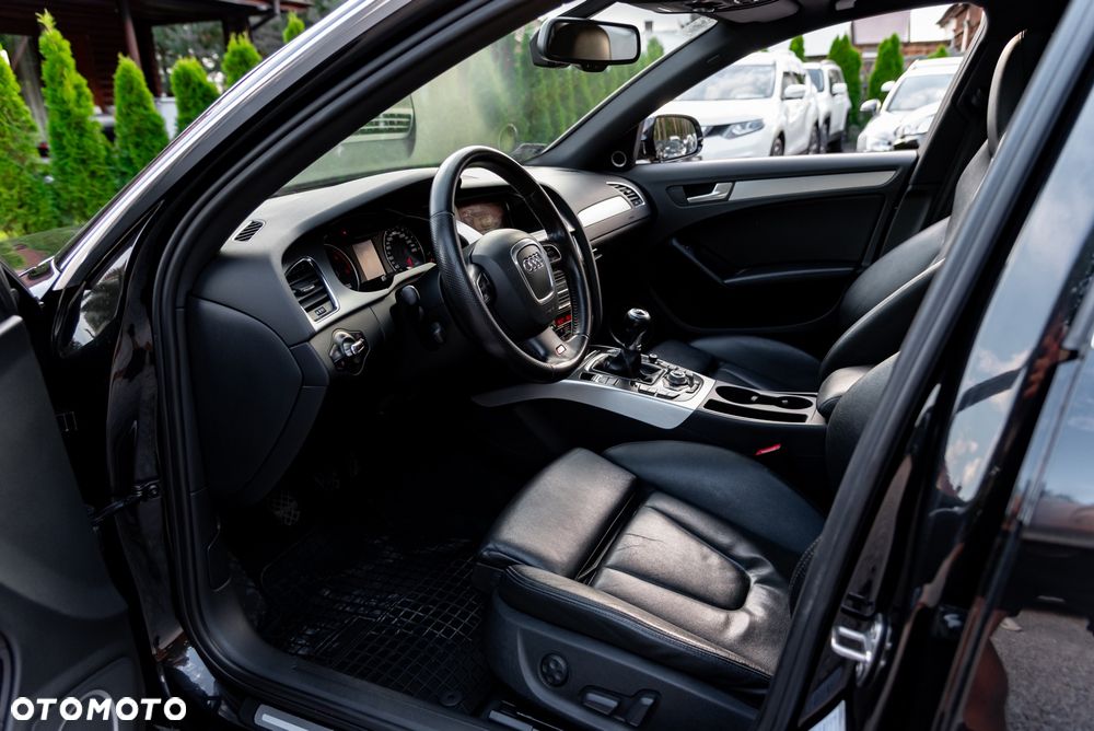 Audi A4 Avant 2.0 TDI DPF quattro S line Sportpaket (plus) - 18