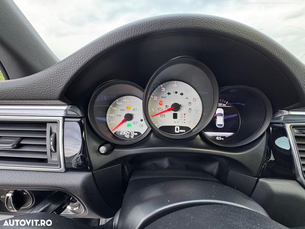 Porsche Macan 3.0 PDK S - 9