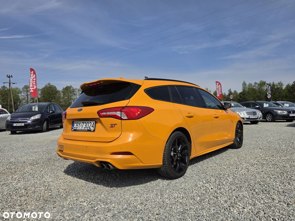 Ford Focus - 5