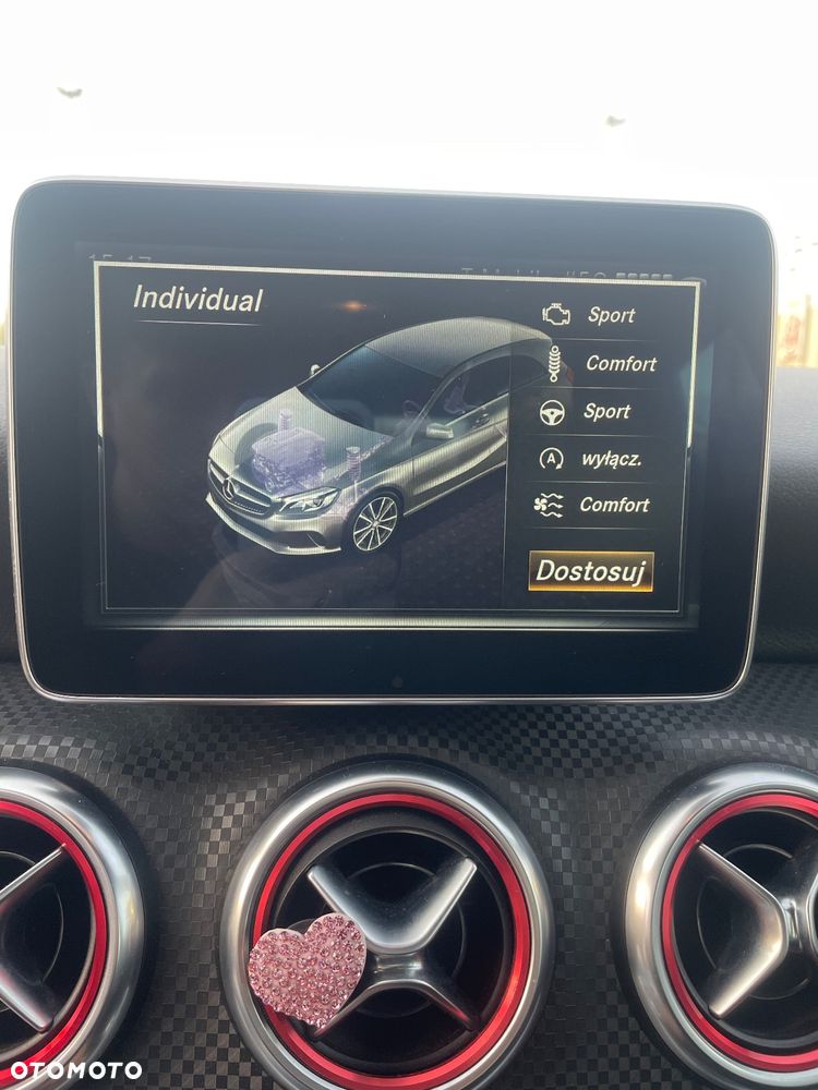Mercedes-Benz Klasa A 250 AMG Line - 9