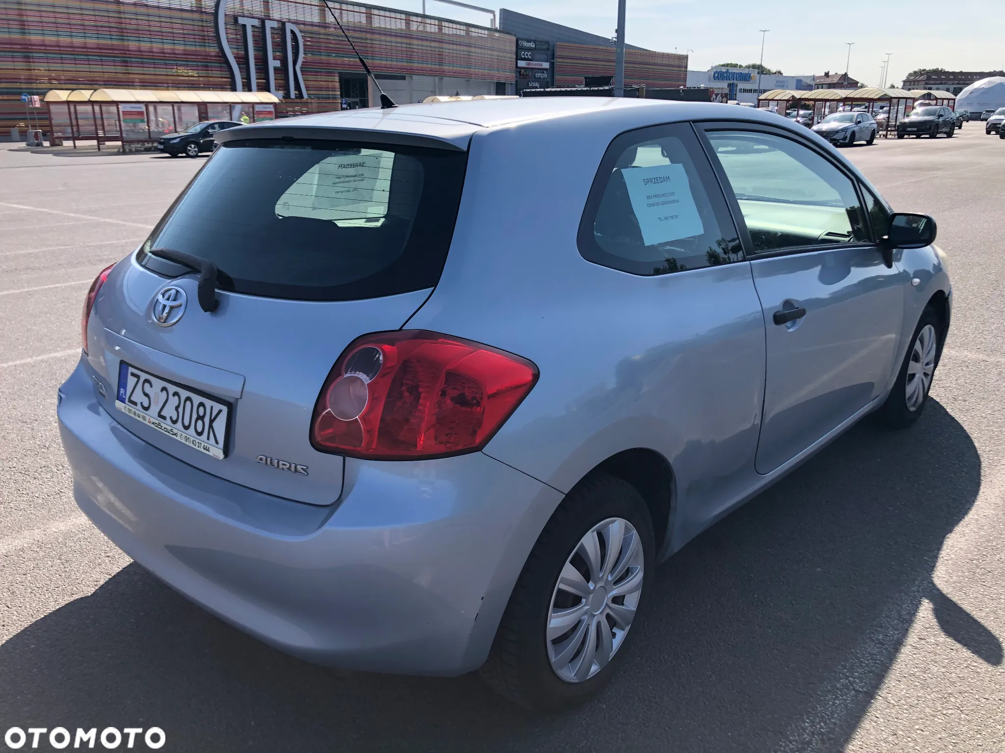 Toyota Auris 1.4 VVT-i Luna - 2