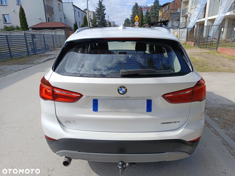 BMW X1 sDrive16d - 5