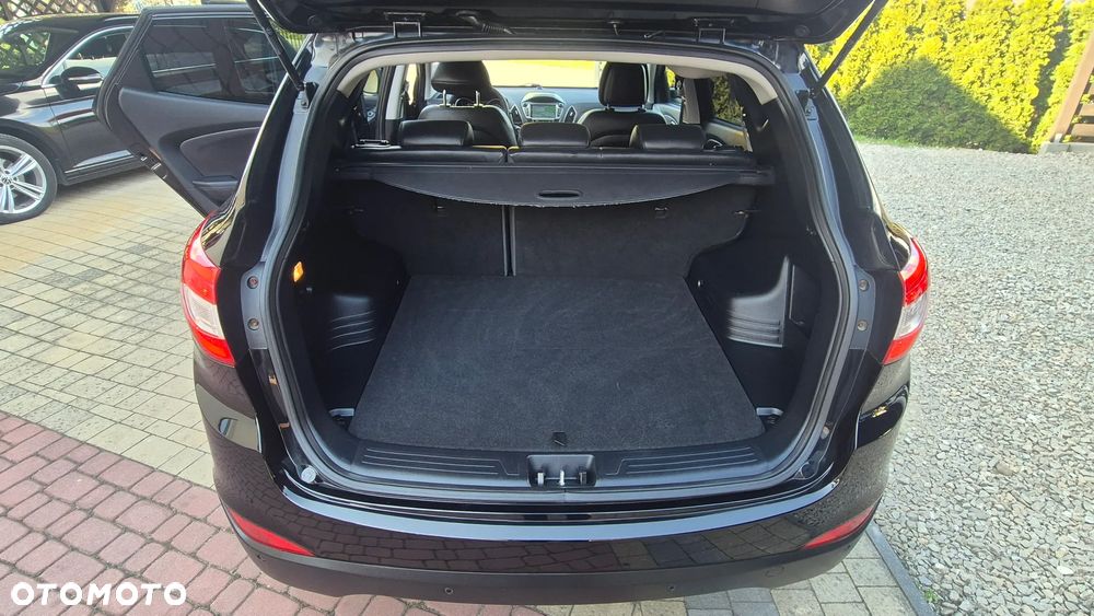 Hyundai ix35 1.7 CRDi 2WD Fifa World Cup Edition - 27