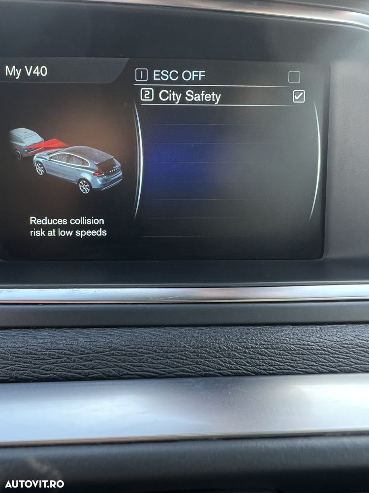 Volvo V40 D2 Powershift - 9