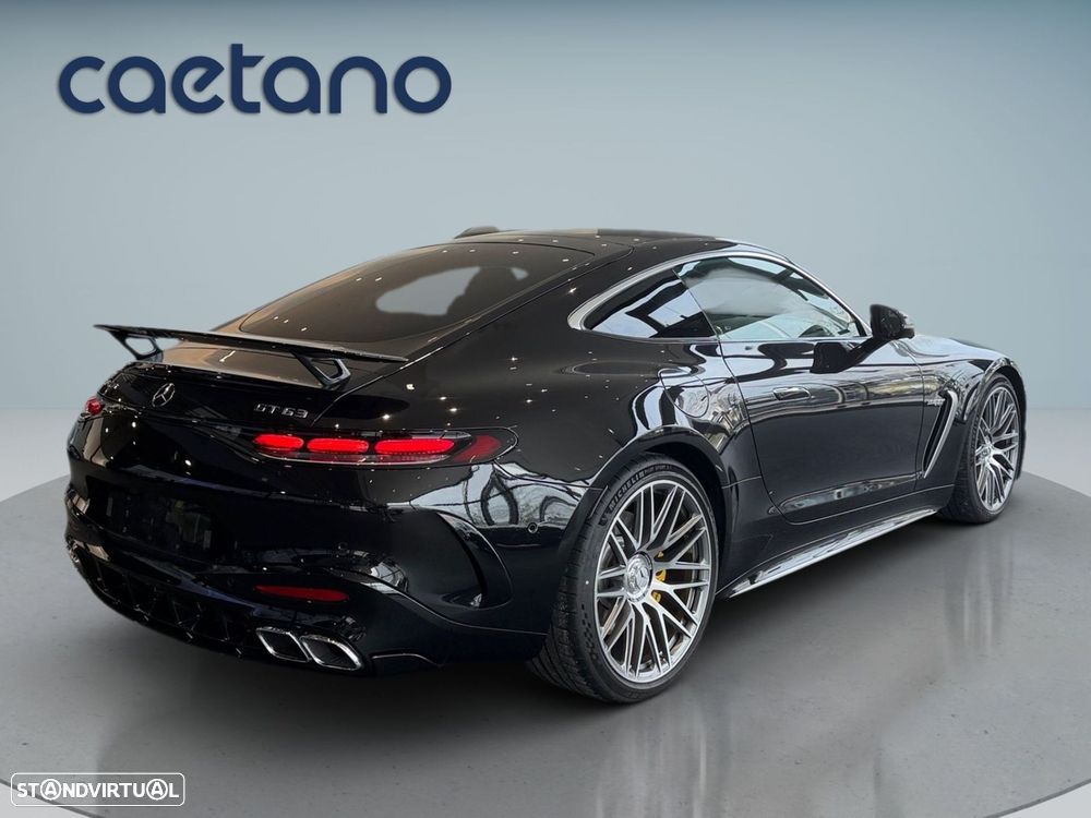 Mercedes-Benz AMG GT 63 4MATIC+ - 3