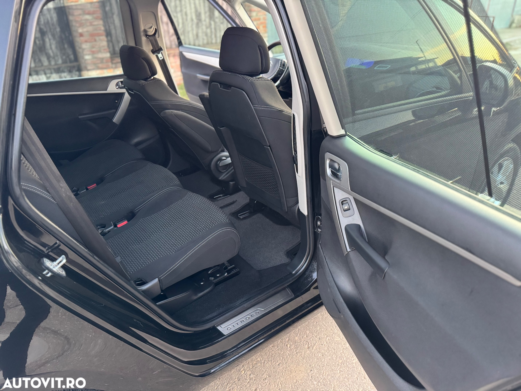 Citroën C4 Picasso - 10