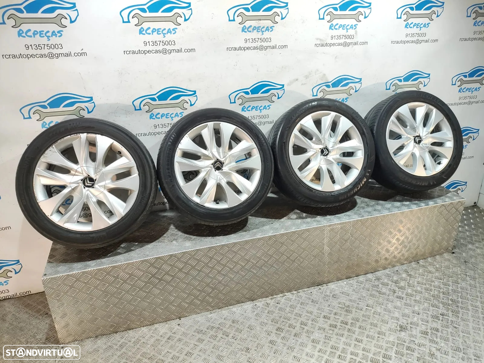 - Jantes 17 Polegadas Originais Citroen - 4x108 - 9670292277 - DS5 DS3 225 50 17 - 8