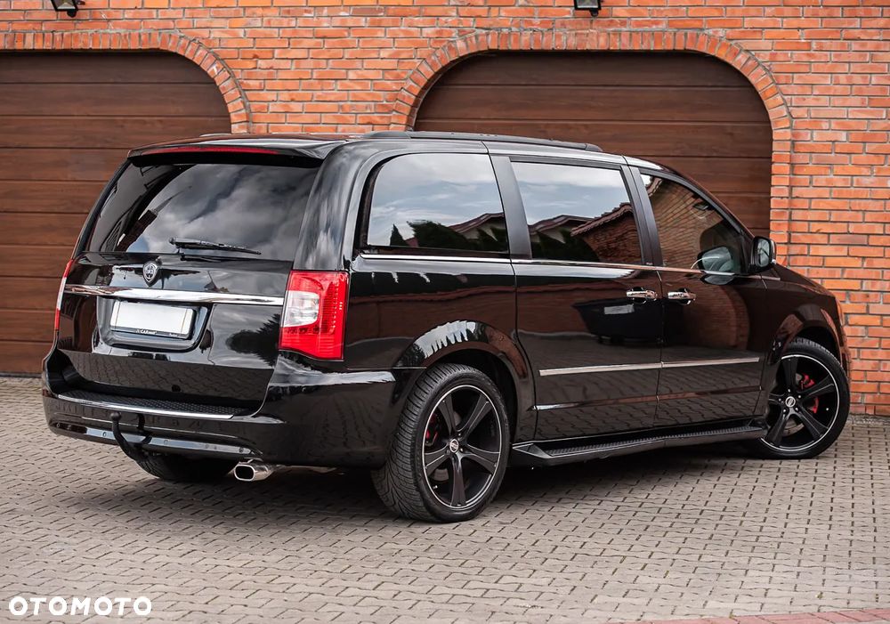 Lancia Voyager 3.6 Platinum Euro6 - 10