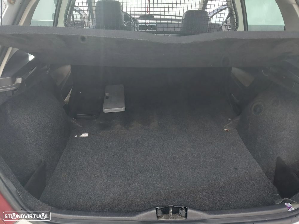 Peugeot 307 1.4 HDi XR - 7