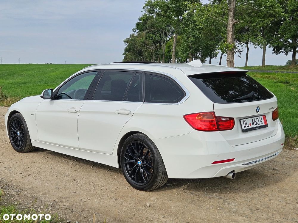 BMW Seria 3 318d Luxury Line - 2