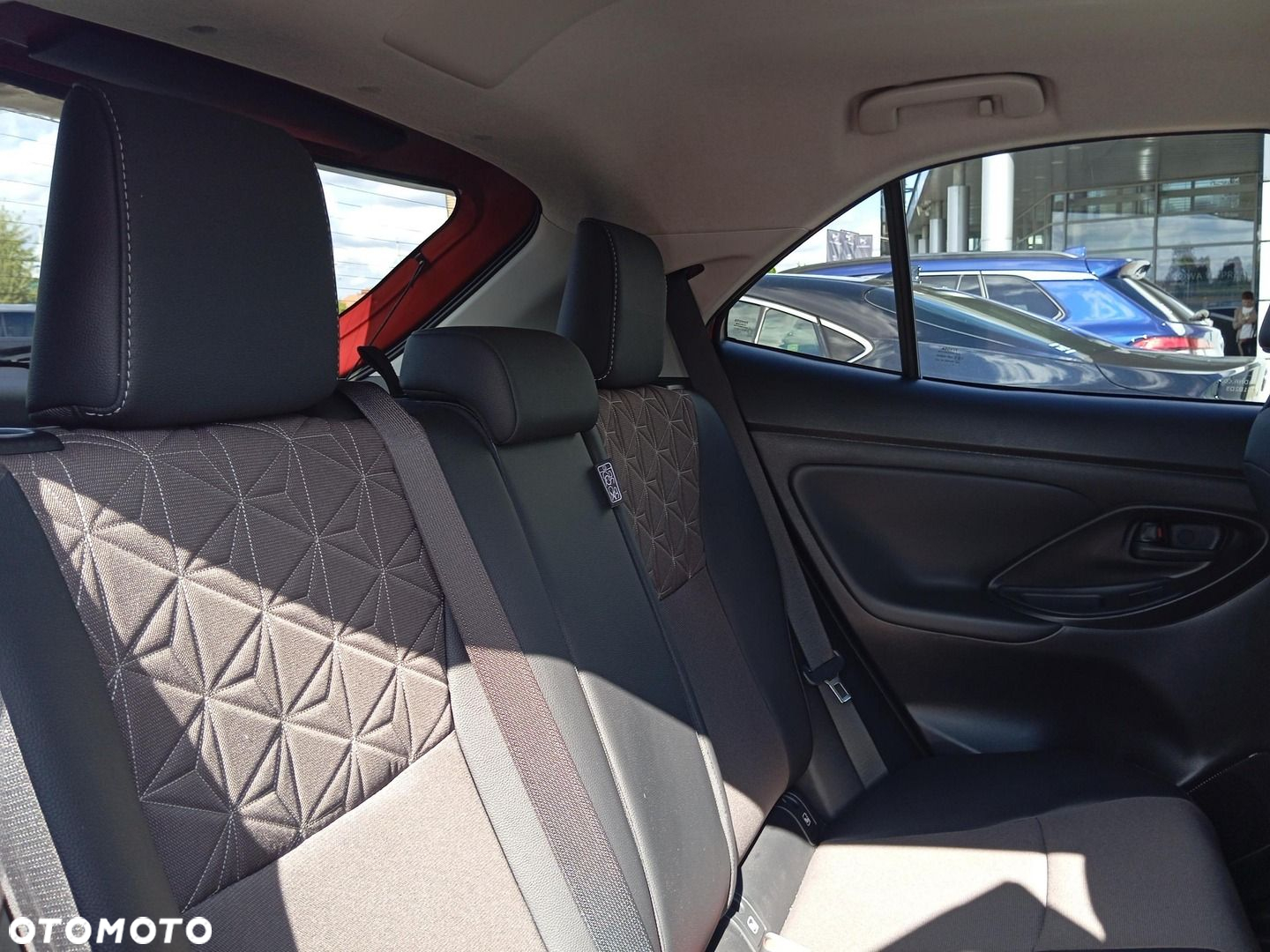 Toyota Yaris Cross - 12