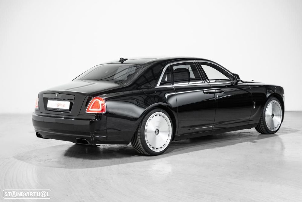 Rolls Royce Ghost Black Badge - 4