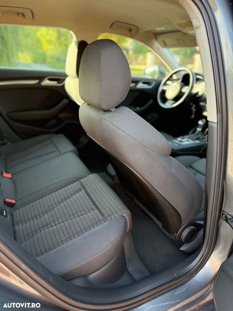 Audi A3 2.0 TDI Sportback (clean diesel) S tronic Ambition - 22