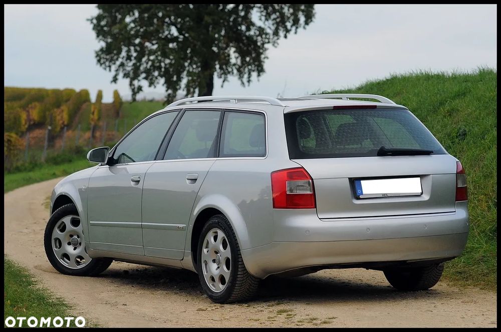 Audi A4 Avant - 16