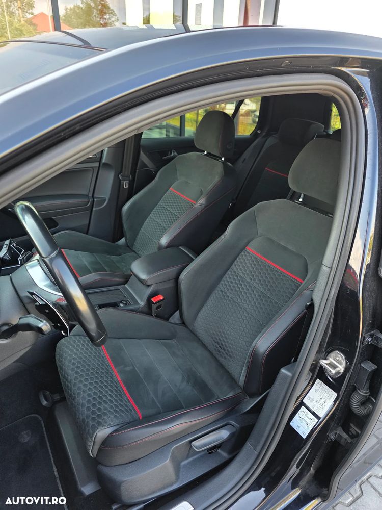 Volkswagen Golf GTI 2.0 TSI OPF DSG Performance - 7