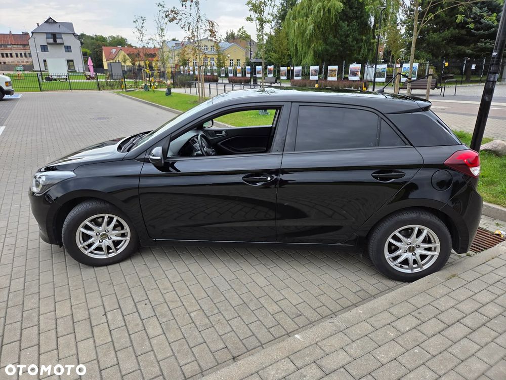 Hyundai i20 1.4 CRDI Elegant - 16