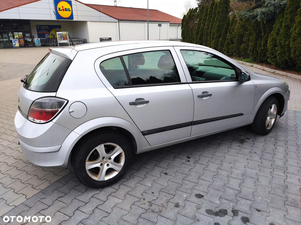 Opel Astra 1.4 Enjoy - 9