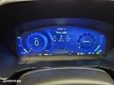 Ford Kuga - 9