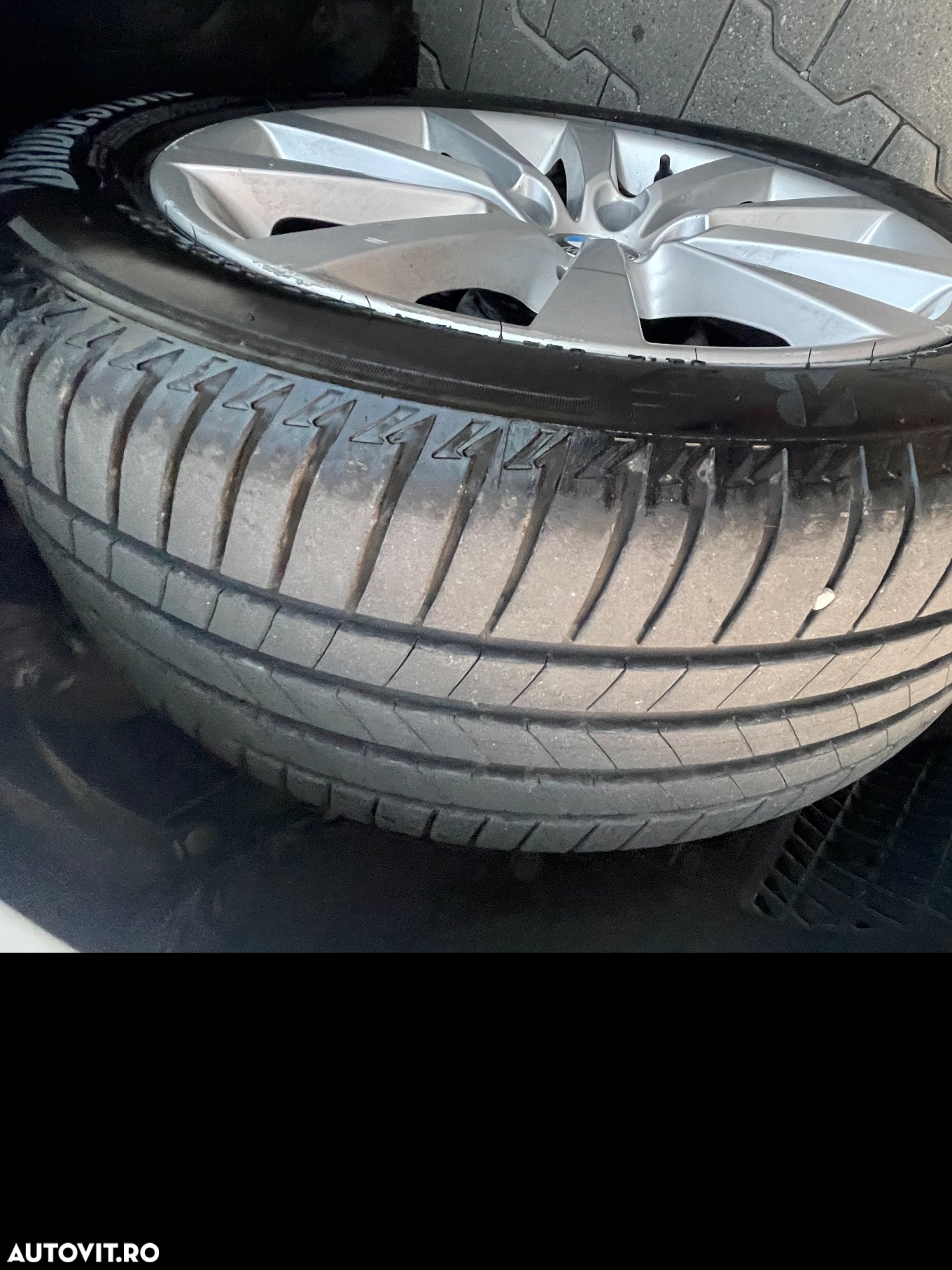 BMW Seria 5 520d - 27