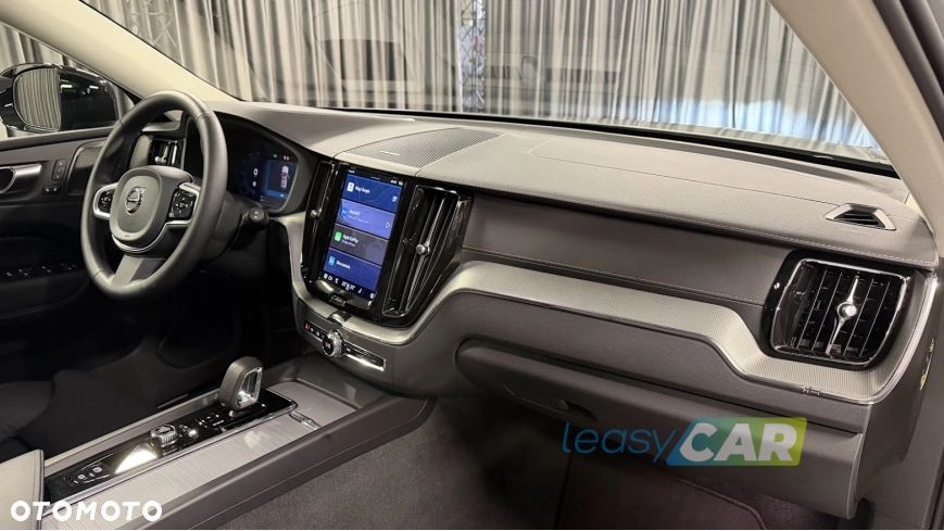 Volvo XC 60 T6 Plug-In Hybrid AWD Ultra Dark - 14