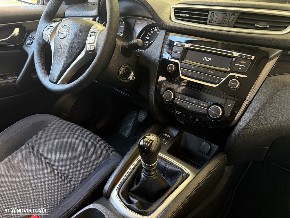 Nissan Qashqai 1.5 dCi Acenta - 16