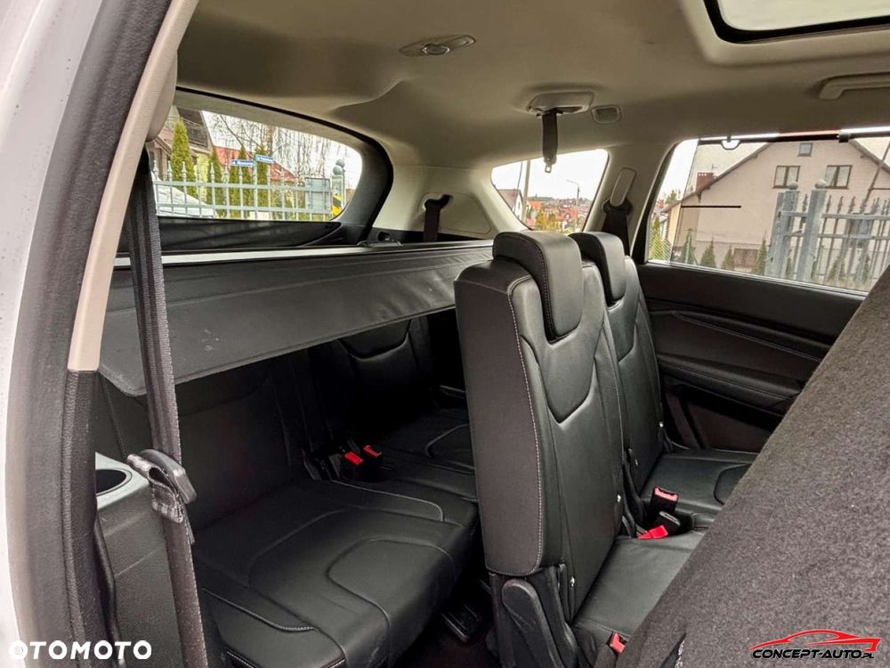 Ford S-Max - 30